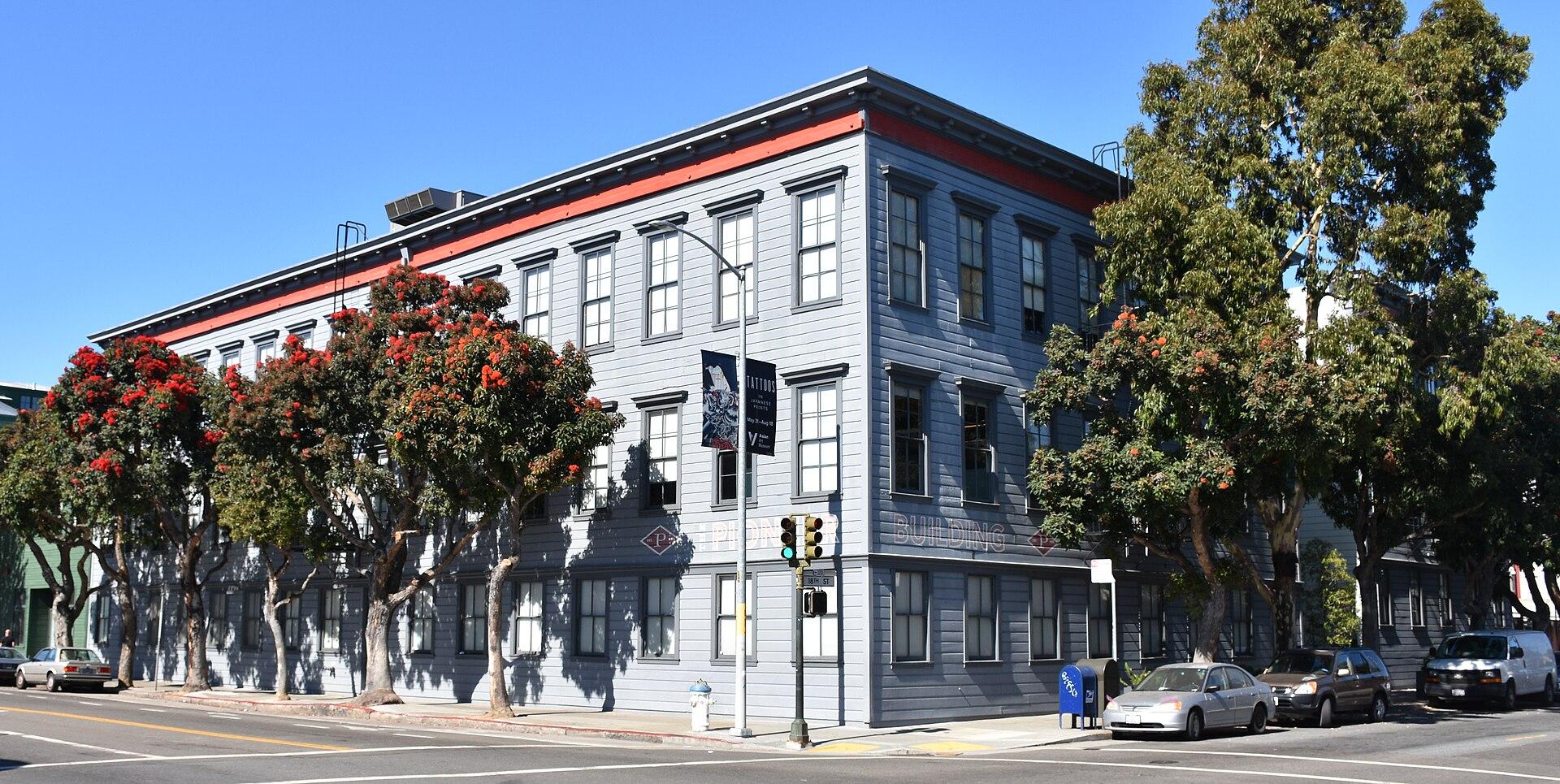 O Pioneer Building, no bairro Mission de San Francisco, onde ficam escritórios da OpenAI. Foto de 2019, sem relação com o lançamento do GPT-6 Astra.